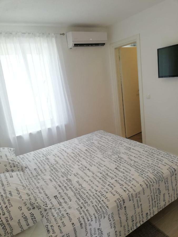 Apartment Porat Трогир Экстерьер фото