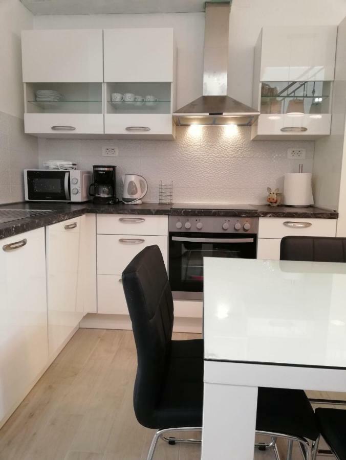 Apartment Porat Трогир Экстерьер фото