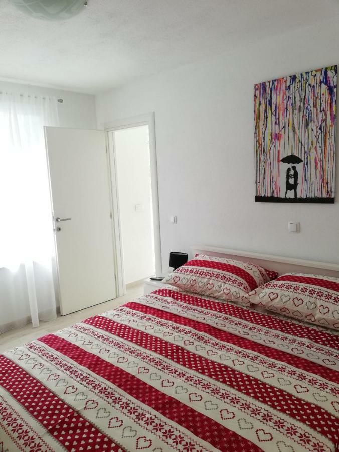 Apartment Porat Трогир Экстерьер фото