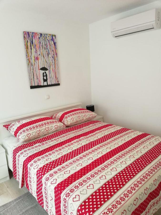 Apartment Porat Трогир Экстерьер фото