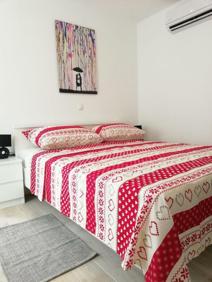 Apartment Porat Трогир Экстерьер фото