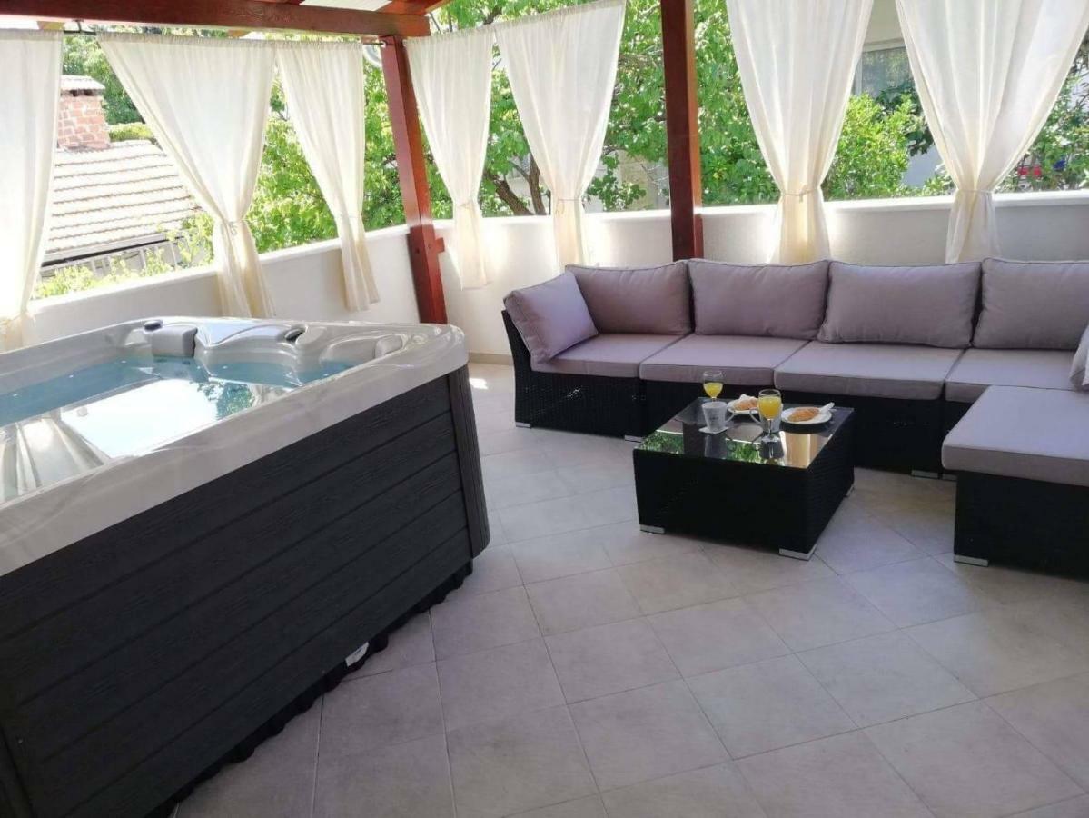 Apartment Porat Трогир Экстерьер фото