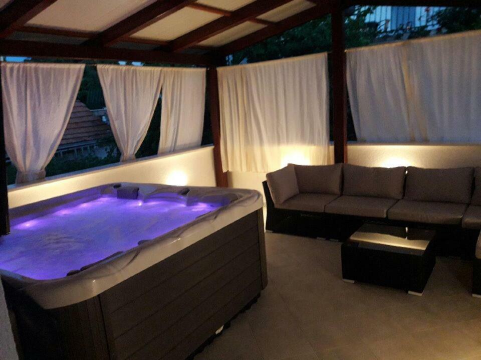 Apartment Porat Трогир Экстерьер фото