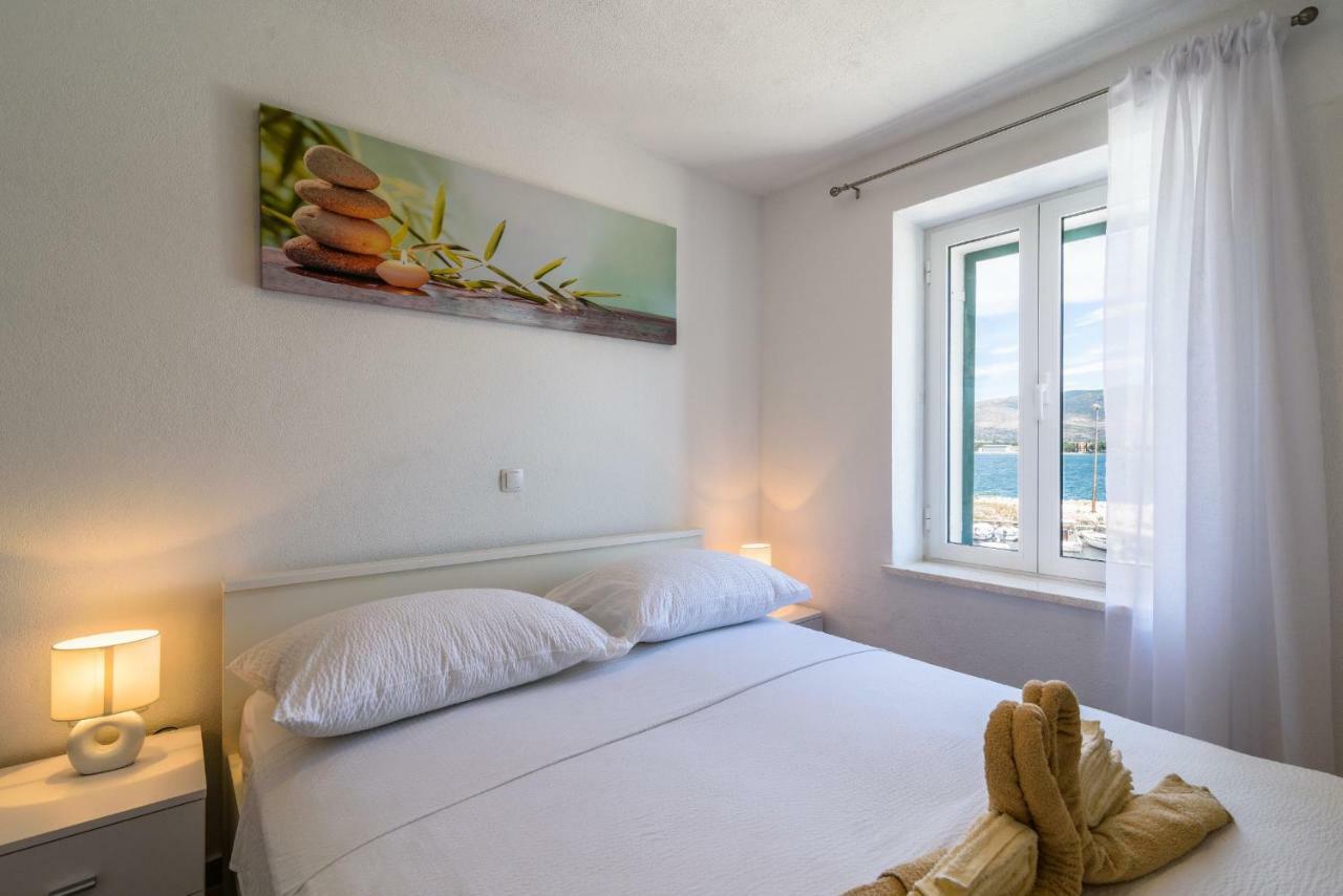 Apartment Porat Трогир Экстерьер фото