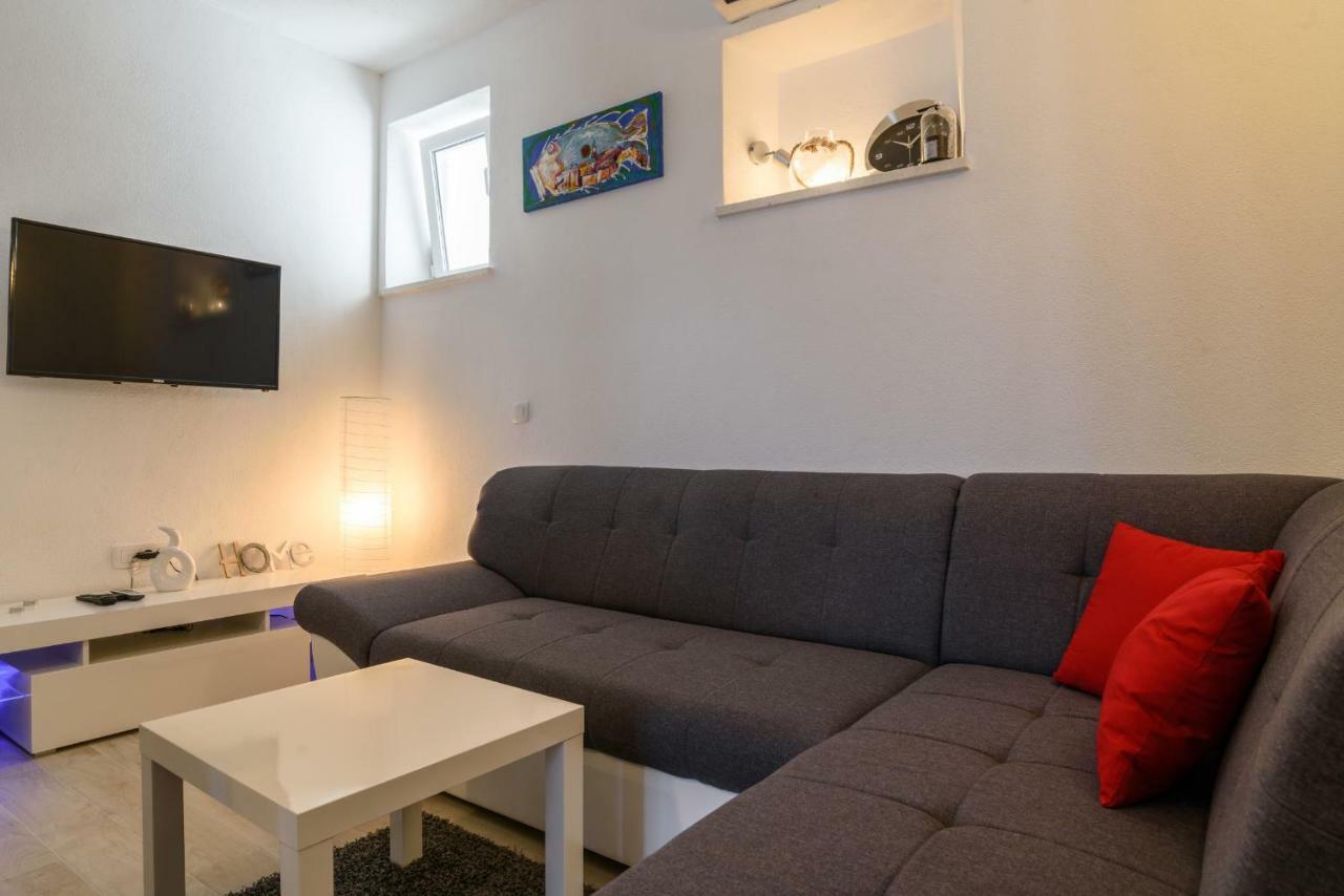 Apartment Porat Трогир Экстерьер фото